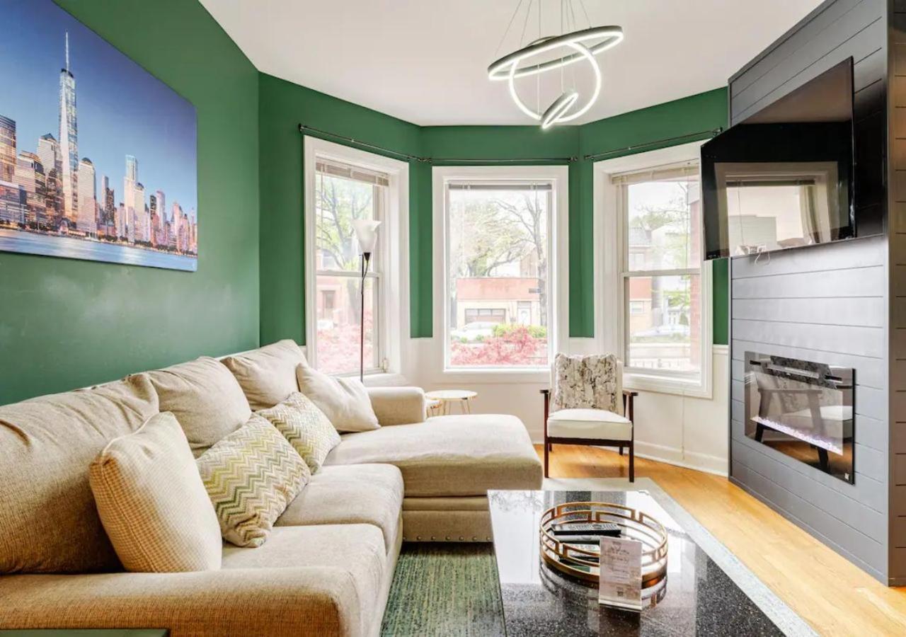 2 Bed Apt W/ Office, Free Parking, Near Wrigley Chicago Exterior foto