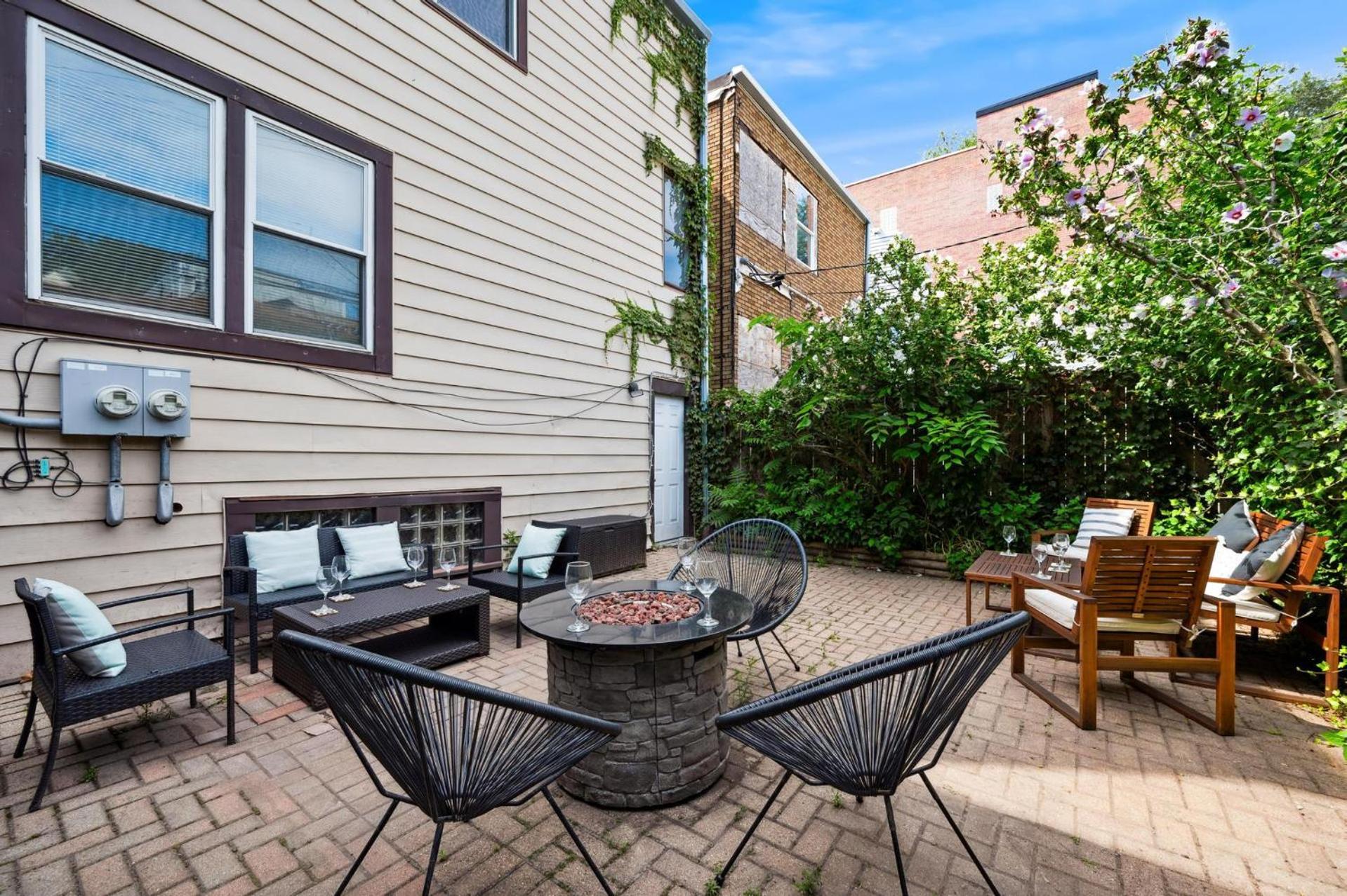 2 Bed Apt W/ Office, Free Parking, Near Wrigley Chicago Exterior foto
